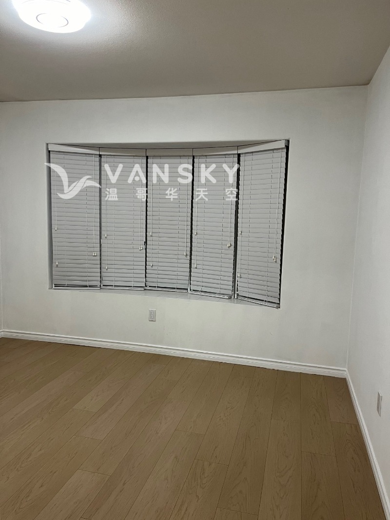 260408102617_1 bedromm.jpg